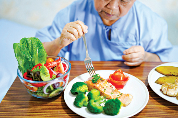 Thực dưỡng cho người mắc bệnh lý nền
