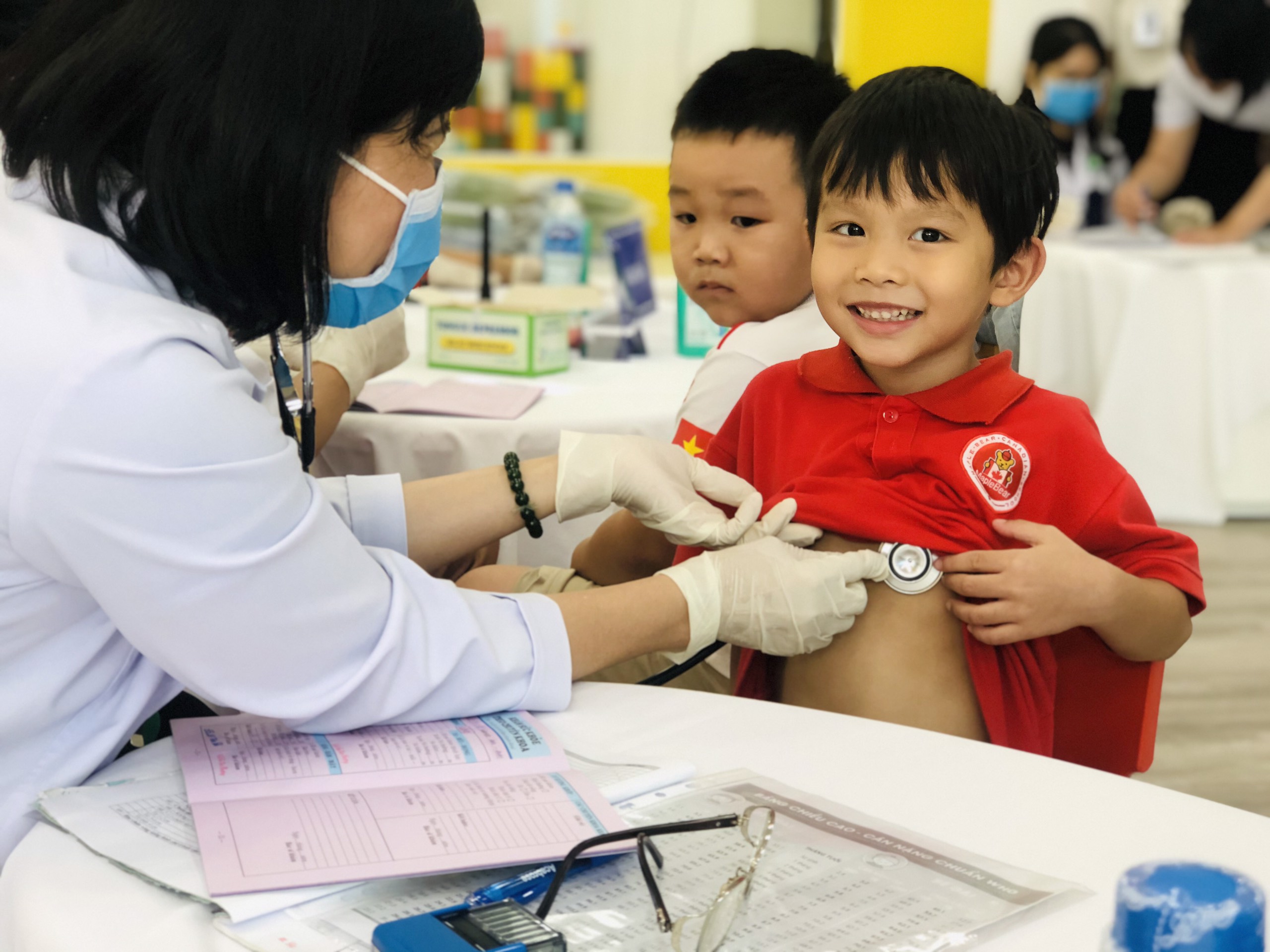 Khám sức khỏe định kỳ học sinh, sinh viên